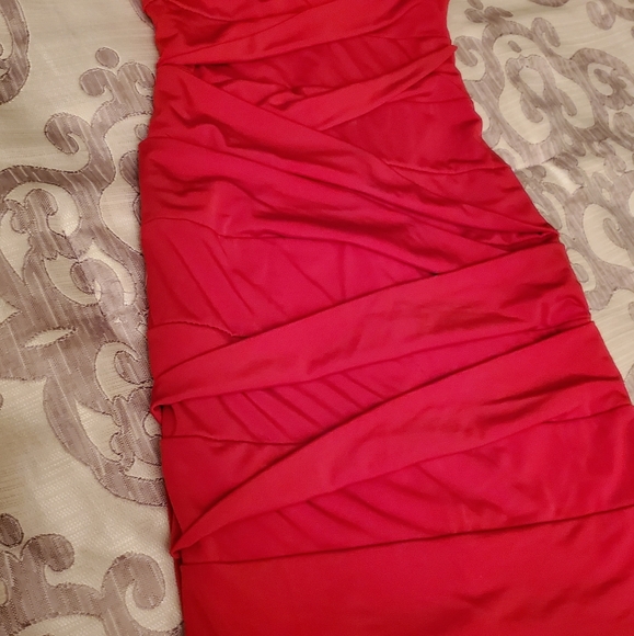 Dress - Picture 2 of 6